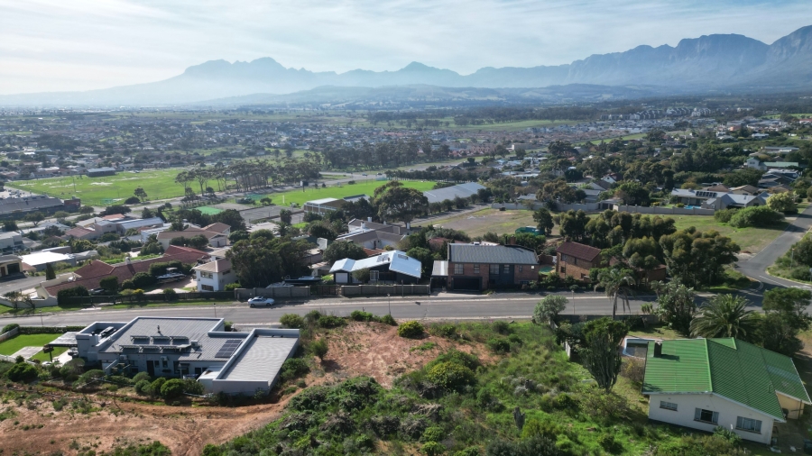 0 Bedroom Property for Sale in Mountainside Western Cape